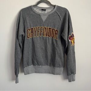 Universal Studios Harry Potter Gryffindor Gray Sweatshirt-Women’s Size Small